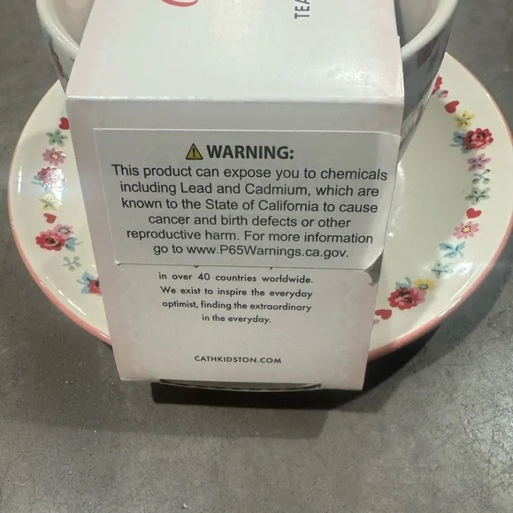 Cath Kidston “ the collector” Pink Floral Teacup and Saucer wirh pink handle🌸 - Picture 10 of 10